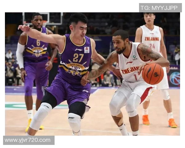 北控与首钢激战正酣实时比分更新带你直击比赛精彩瞬间