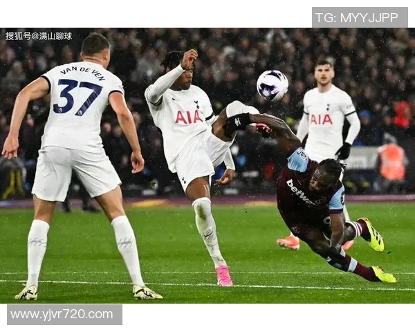 曼联与热刺精彩对决重播回顾分析与精彩瞬间分享